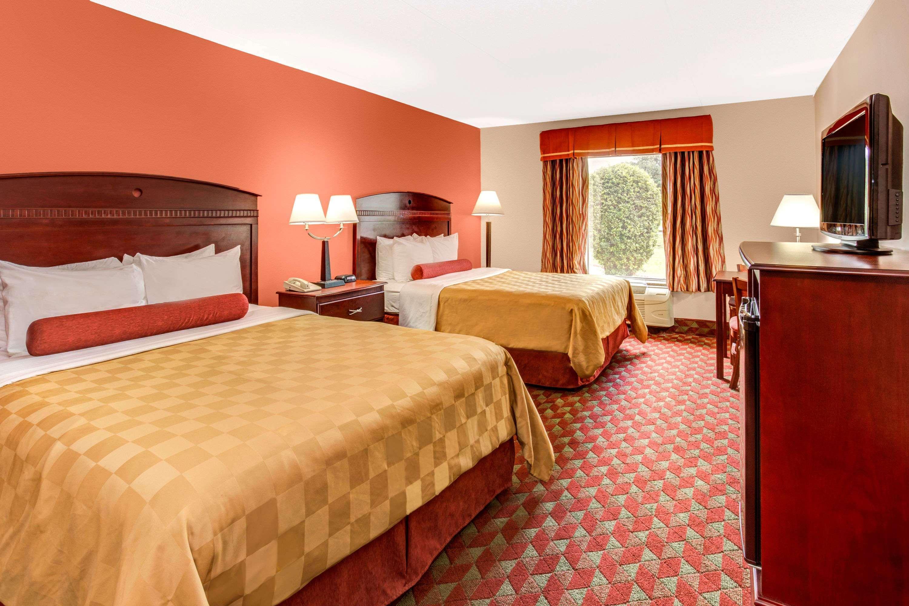 รามาดา บาย วินด์แฮม เมอร์ฟรีสโบโร Hotel ภายนอก รูปภาพ